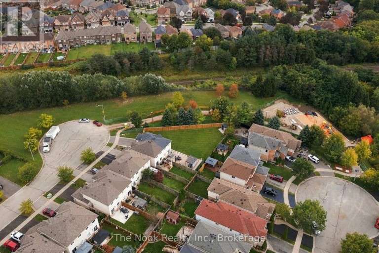 16 ANNISSON COURT, Clarington (Bowmanville), Ontario, L1C5L3