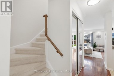 16 ANNISSON COURT Clarington (Bowmanville) Ontario photo 6