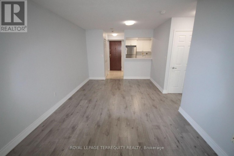 1016 - 39 PEMBERTON AVENUE, Toronto (Newtonbrook East), Ontario, M2M4L6