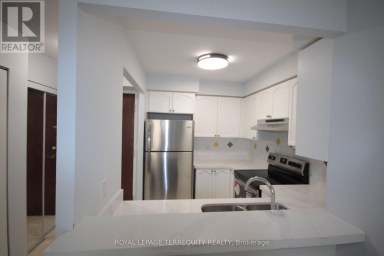 1016 - 39 PEMBERTON AVENUE Toronto (Newtonbrook East) Ontario photo 9