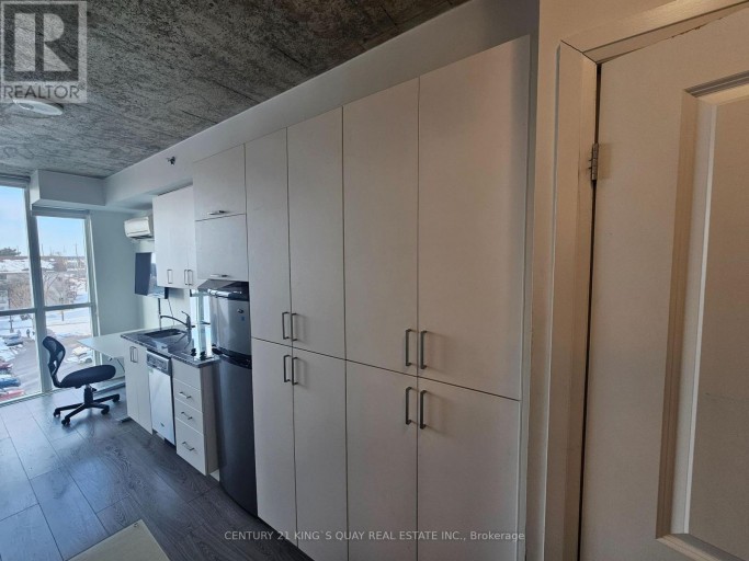 523 - 1900 SIMCOE STREET N, Oshawa (Samac), Ontario, L1G4Y3
