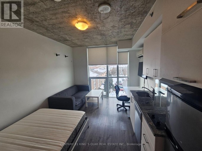 523 - 1900 SIMCOE STREET N, Oshawa (Samac), Ontario, L1G4Y3