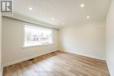 20 PERIVALE CRESCENT Toronto (Bendale) Ontario photo 12