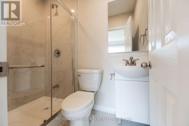 20 PERIVALE CRESCENT Toronto (Bendale) Ontario photo 16