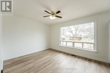 20 PERIVALE CRESCENT Toronto (Bendale) Ontario photo 31