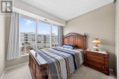402 - 105 BAGOT STREET Guelph (Junction/Onward Willow) Ontario photo 22
