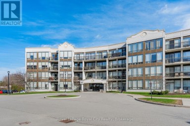 402 - 105 BAGOT STREET Guelph (Junction/Onward Willow) Ontario photo 3