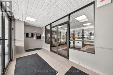 402 - 105 BAGOT STREET Guelph (Junction/Onward Willow) Ontario photo 4