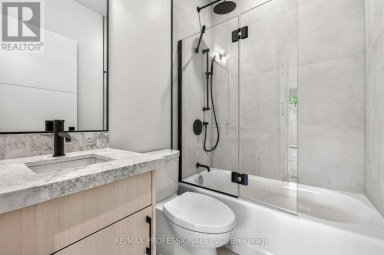 201 - 393 PERTH AVENUE Toronto (Dovercourt-Wallace Emerson-Junction) Ontario photo 14
