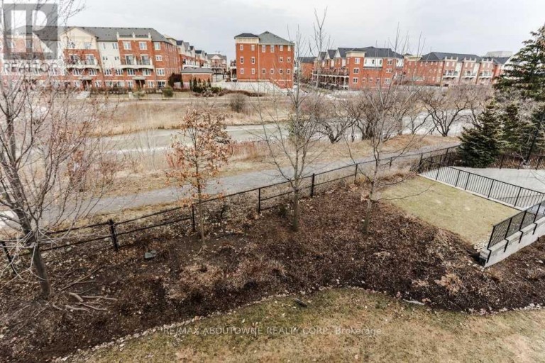 10 - 2579 SIXTH LINE, Oakville (RO River Oaks), Ontario, L6H0H7