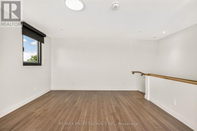 301 - 393 PERTH AVENUE Toronto (Dovercourt-Wallace Emerson-Junction) Ontario photo 26