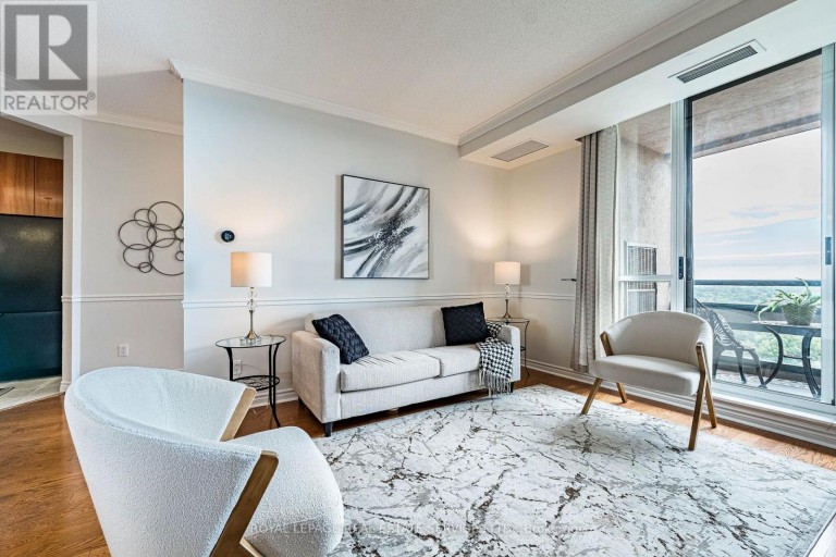 PH7 - 1 BELVEDERE COURT, Brampton (Downtown Brampton), Ontario, L6V4M6