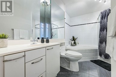 PH7 - 1 BELVEDERE COURT Brampton (Downtown Brampton) Ontario photo 26