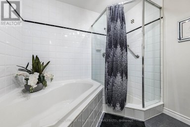 PH7 - 1 BELVEDERE COURT Brampton (Downtown Brampton) Ontario photo 27