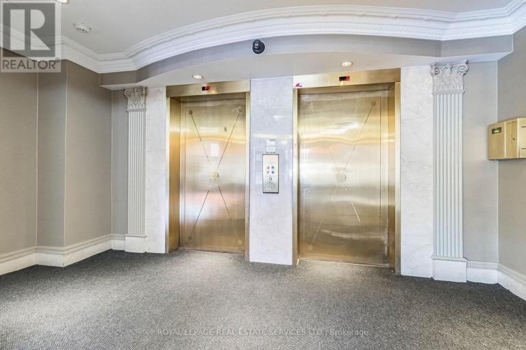 PH7 - 1 BELVEDERE COURT, Brampton (Downtown Brampton), Ontario, L6V4M6