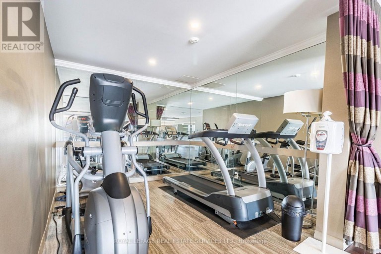 PH7 - 1 BELVEDERE COURT, Brampton (Downtown Brampton), Ontario, L6V4M6