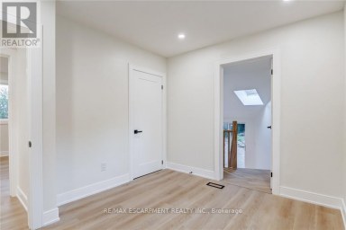 63 HARDALE CRESCENT Hamilton (Huntington) Ontario photo 18