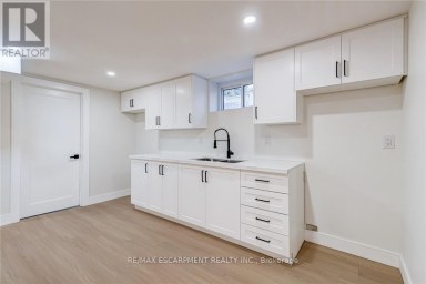 63 HARDALE CRESCENT Hamilton (Huntington) Ontario photo 30