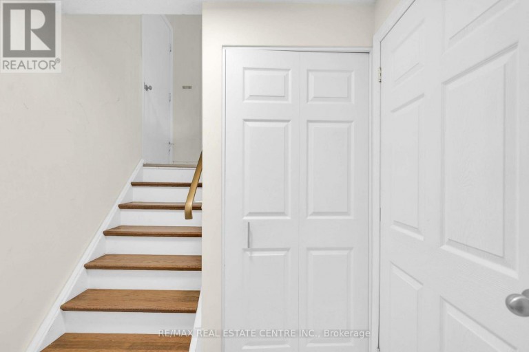 141 CEDAR CREST STREET, Kitchener, Ontario, N2N2A6