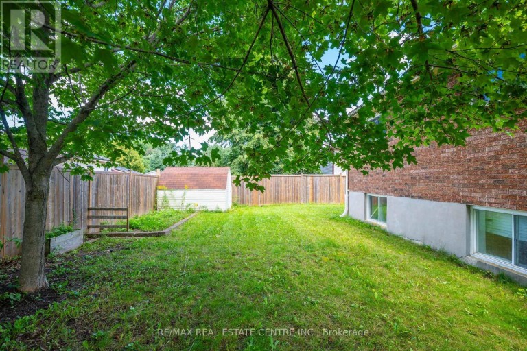 141 CEDAR CREST STREET, Kitchener, Ontario, N2N2A6