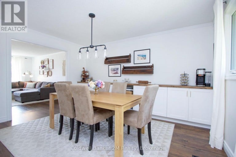 842 SAINT ANNE COURT, Oshawa (Northglen), Ontario, L1J7N1