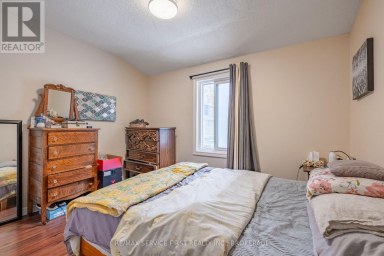 240 WELLINGTON STREET, Kingston (East Of Sir John A. Blvd) Ontario