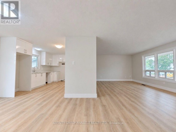 92 ST PATRICK STREET, Kawartha Lakes (Lindsay), Ontario, K9V1R6