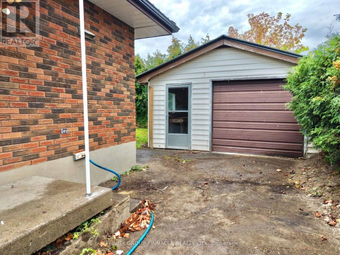 92 ST PATRICK STREET, Kawartha Lakes (Lindsay), Ontario, K9V1R6