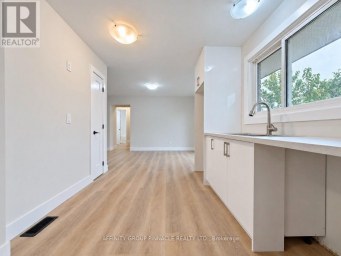 92 ST PATRICK STREET Kawartha Lakes (Lindsay) Ontario photo 7