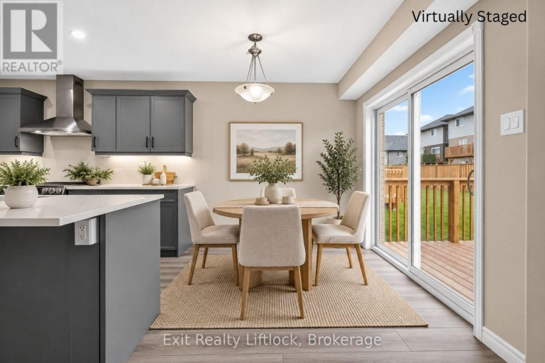 224 O'NEIL STREET, Peterborough (Monaghan Ward 2), Ontario, K9K0H5