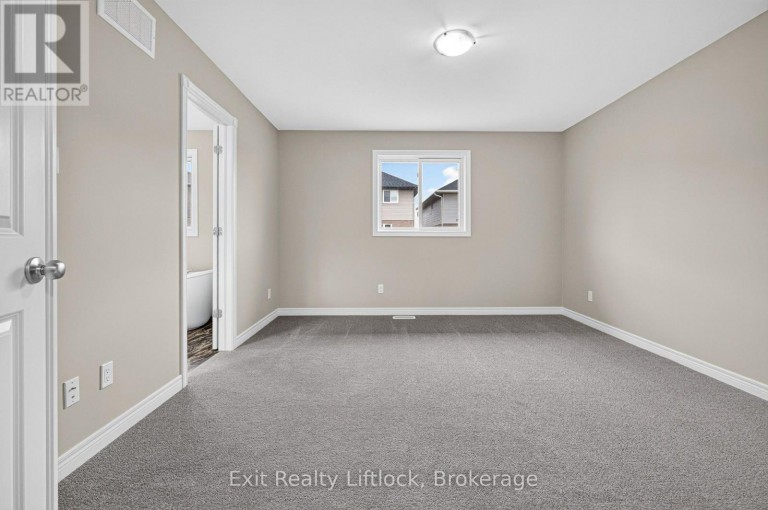 224 O'NEIL STREET, Peterborough (Monaghan Ward 2), Ontario, K9K0H5