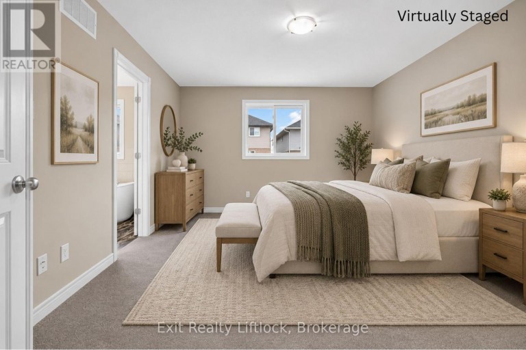 224 O'NEIL STREET, Peterborough (Monaghan Ward 2), Ontario, K9K0H5
