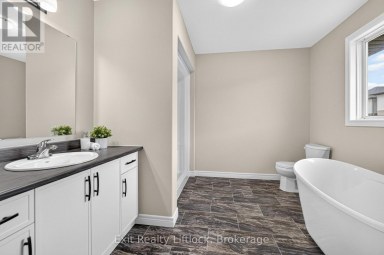 224 O'NEIL STREET Peterborough (Monaghan Ward 2) Ontario photo 26