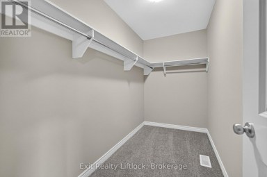 224 O'NEIL STREET Peterborough (Monaghan Ward 2) Ontario photo 29