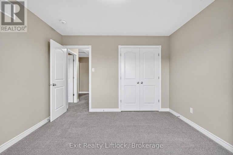 224 O'NEIL STREET, Peterborough (Monaghan Ward 2), Ontario, K9K0H5