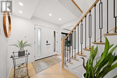 241 ANDOVER DRIVE London South (South O) Ontario photo 3