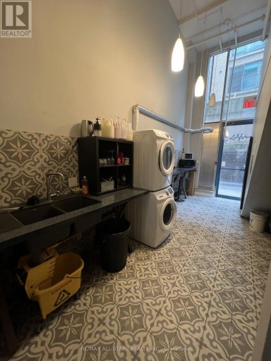 103 - 477 RICHMOND STREET W, Toronto (Waterfront Communities), Ontario, M5V3E7