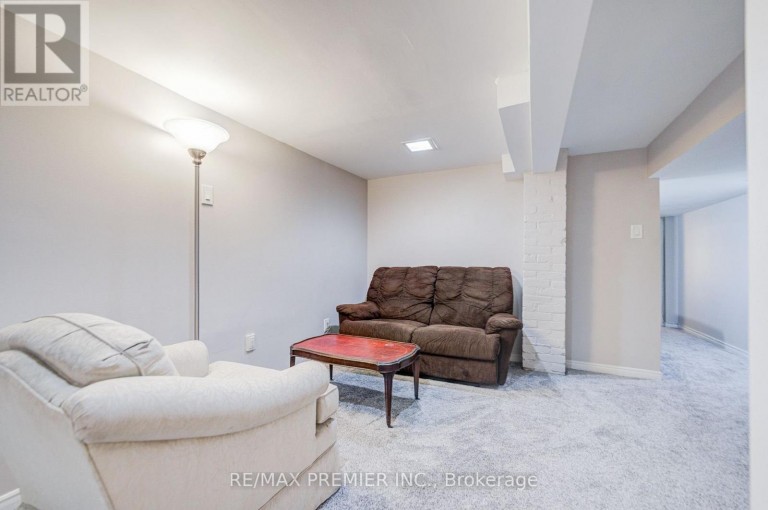 1 - 224 LIPPINCOTT STREET, Toronto (University), Ontario, M5S2P5