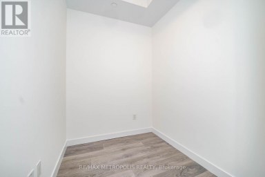 1504 - 8 EGLINTON AVENUE E Toronto (Mount Pleasant West) Ontario photo 21