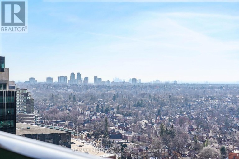 1504 - 8 EGLINTON AVENUE E, Toronto (Mount Pleasant West), Ontario, M4P0C1