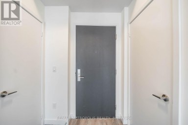 1504 - 8 EGLINTON AVENUE E Toronto (Mount Pleasant West) Ontario photo 8