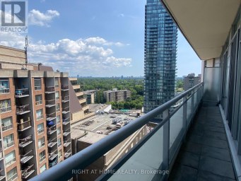 PH109 - 8 SCOLLARD STREET Toronto (Annex) Ontario photo 13