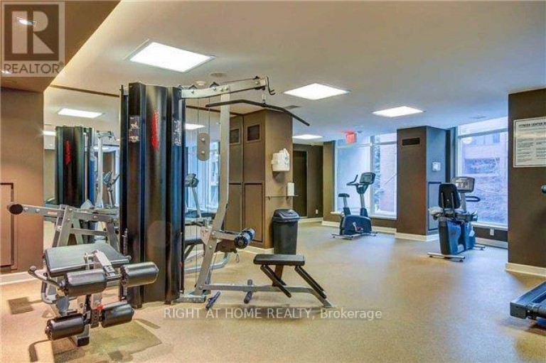 PH109 - 8 SCOLLARD STREET, Toronto (Annex), Ontario, M5R1M2