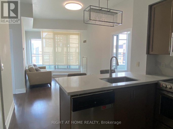 PH109 - 8 SCOLLARD STREET, Toronto (Annex), Ontario, M5R1M2