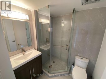 PH109 - 8 SCOLLARD STREET Toronto (Annex) Ontario photo 9