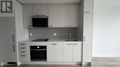 3710 - 20 SOUDAN AVENUE Toronto (Mount Pleasant West) Ontario photo 8