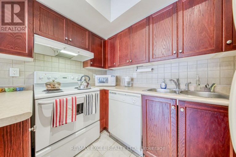 403 - 115 RICHMOND STREET E, Toronto (Church-Yonge Corridor), Ontario, M5C3H6
