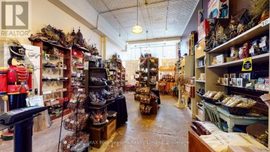 60, 62, 64 HURONTARIO STREET Collingwood Ontario photo 16