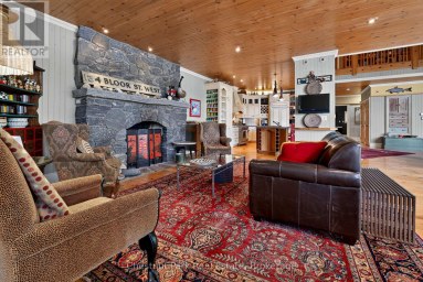 1018 PINE RIDGE ROAD Muskoka Lakes (Wood (Muskoka Lakes)) Ontario photo 11
