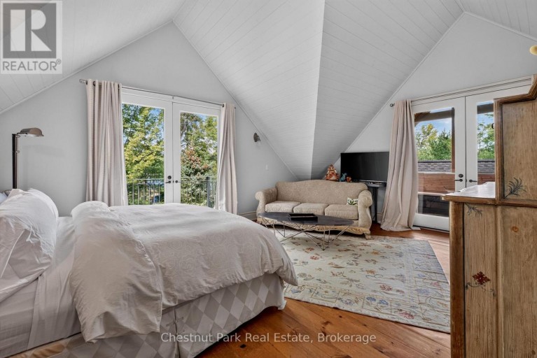 1018 PINE RIDGE ROAD, Muskoka Lakes (Wood (Muskoka Lakes)), Ontario, P0C1A0
